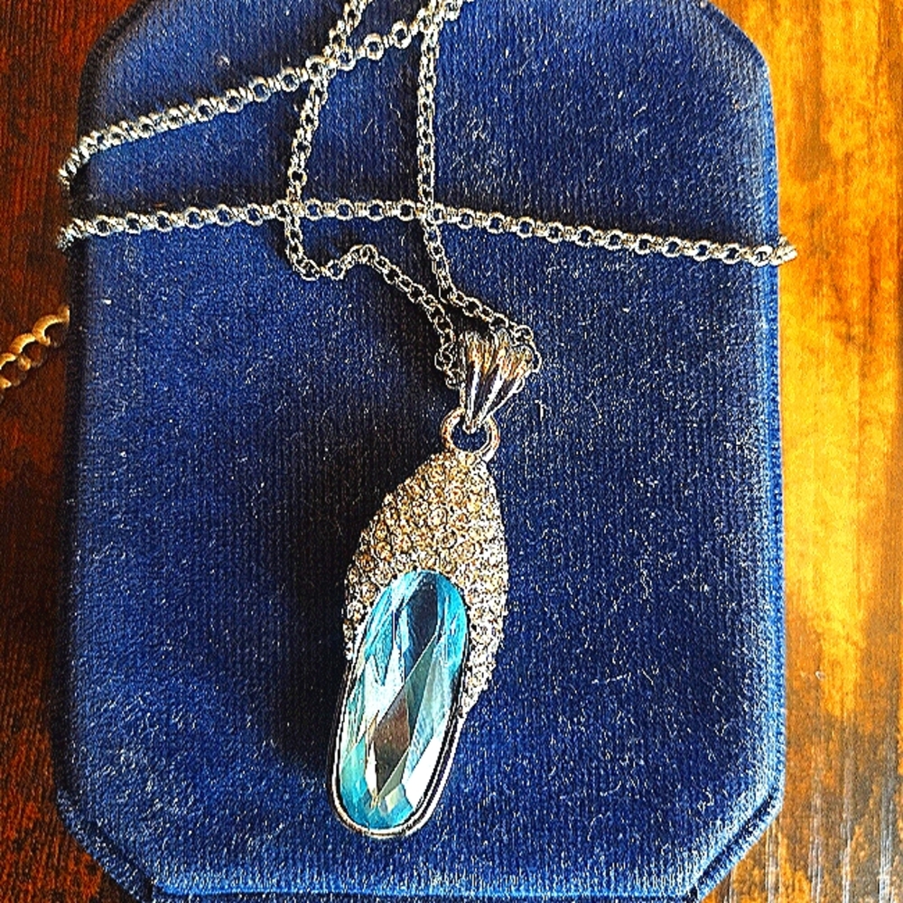 Vintage Blue Crystal Silver Necklace